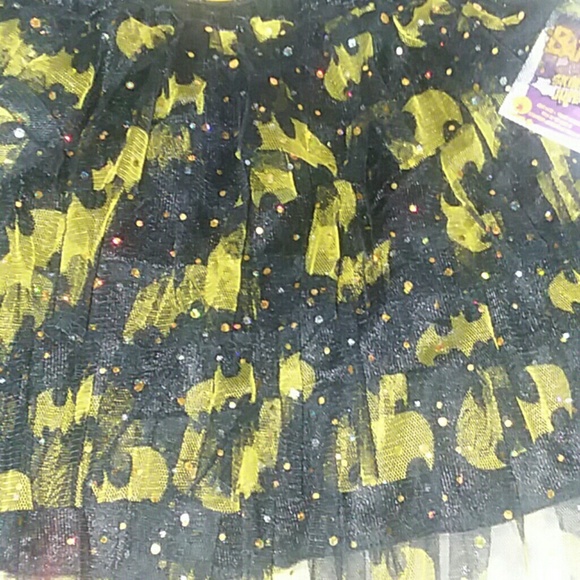 NWT Junior DC COMICS Batgirl Costume Medium (6-14) - Picture 4 of 8